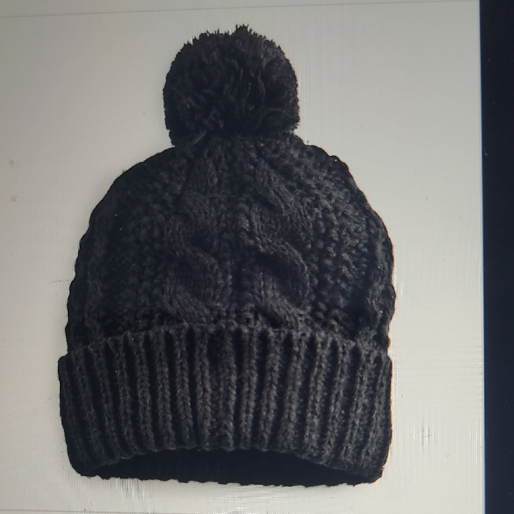 Sonoma Goods For Life Mens Cozy Black Cable Beanie with Pom